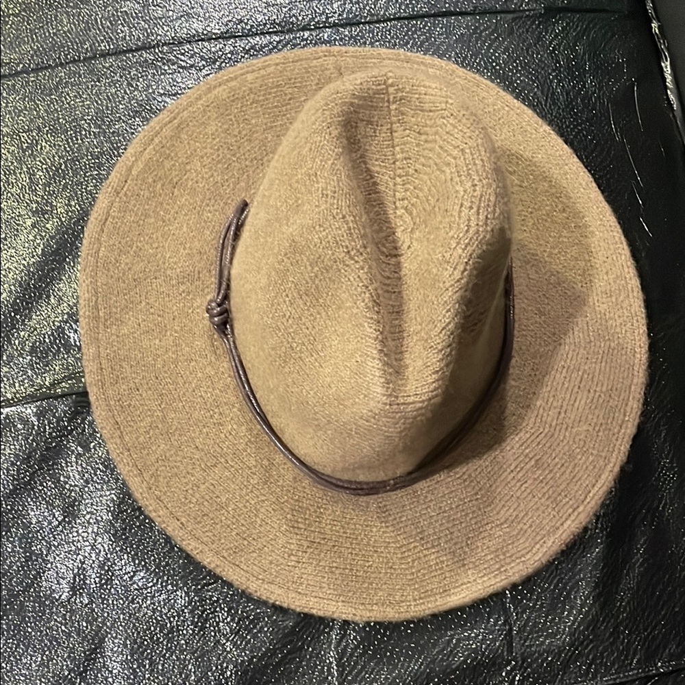 Universal thread Stylish Tan Fedora Hat